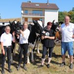 Tierschau beim Viehmarkt 2016 mit Zoe Ackert, Christin Wagner, Simone und Gerhard Schäfer
